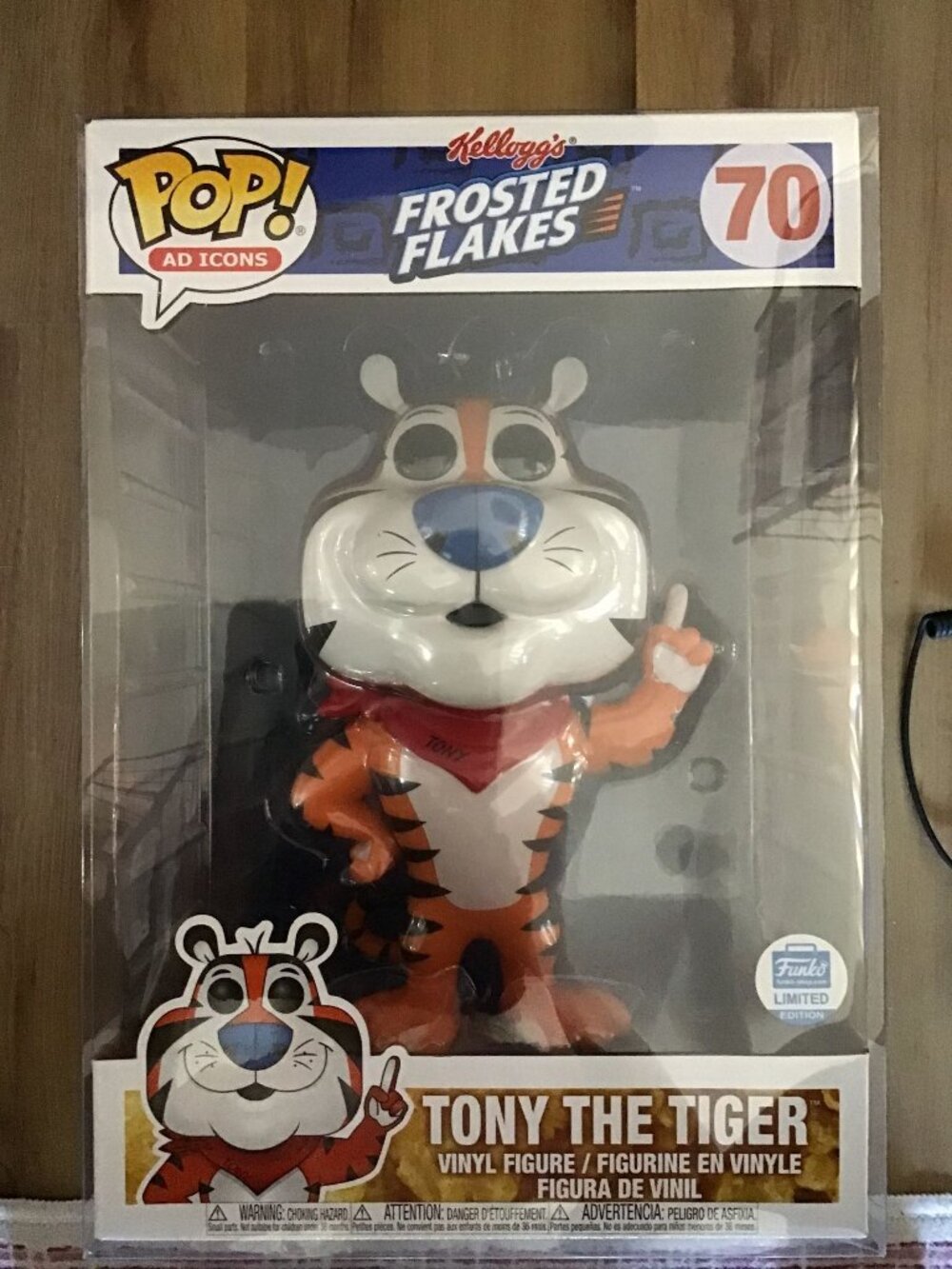 Funko Pop Ad Icons Tony the Tiger 10 Inch #70 Funko Exclusive w/Pop Protector